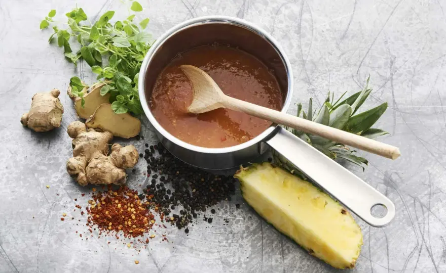 Kalorisnål sås med mycket smak - fyra enkla recept
