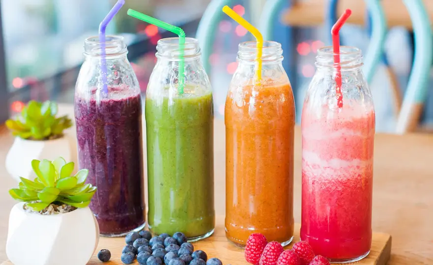 Nyttig smoothie - 4 recept som mättar och smakar gott